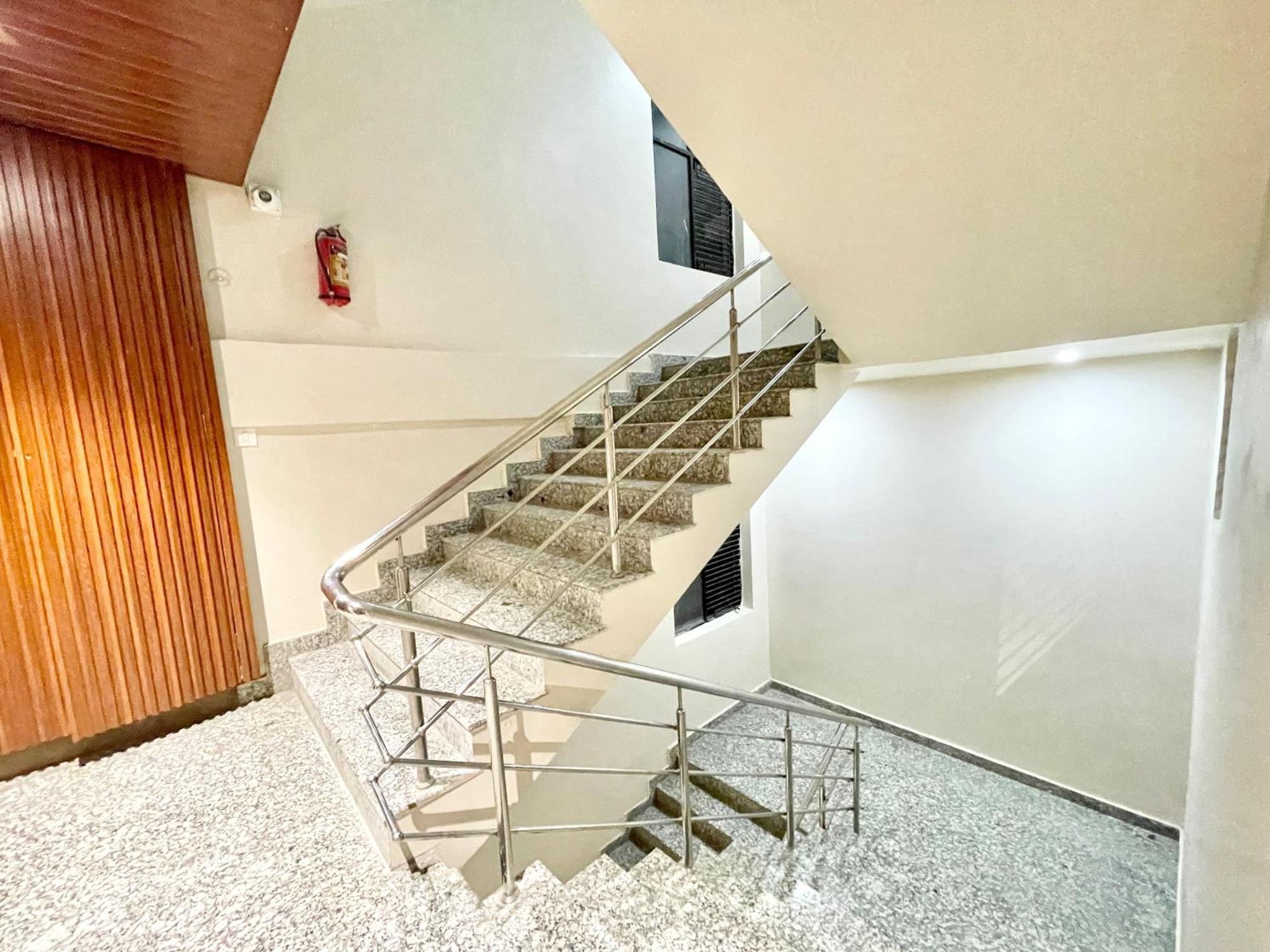Hotel Vedangam Inn ! Varanasi - Foreigner'S Choice ! Fully Air-Conditioned Hotel With Parking Availability, Near Kashi Vishwanath Temple, And Ganga Ghat Buitenkant foto